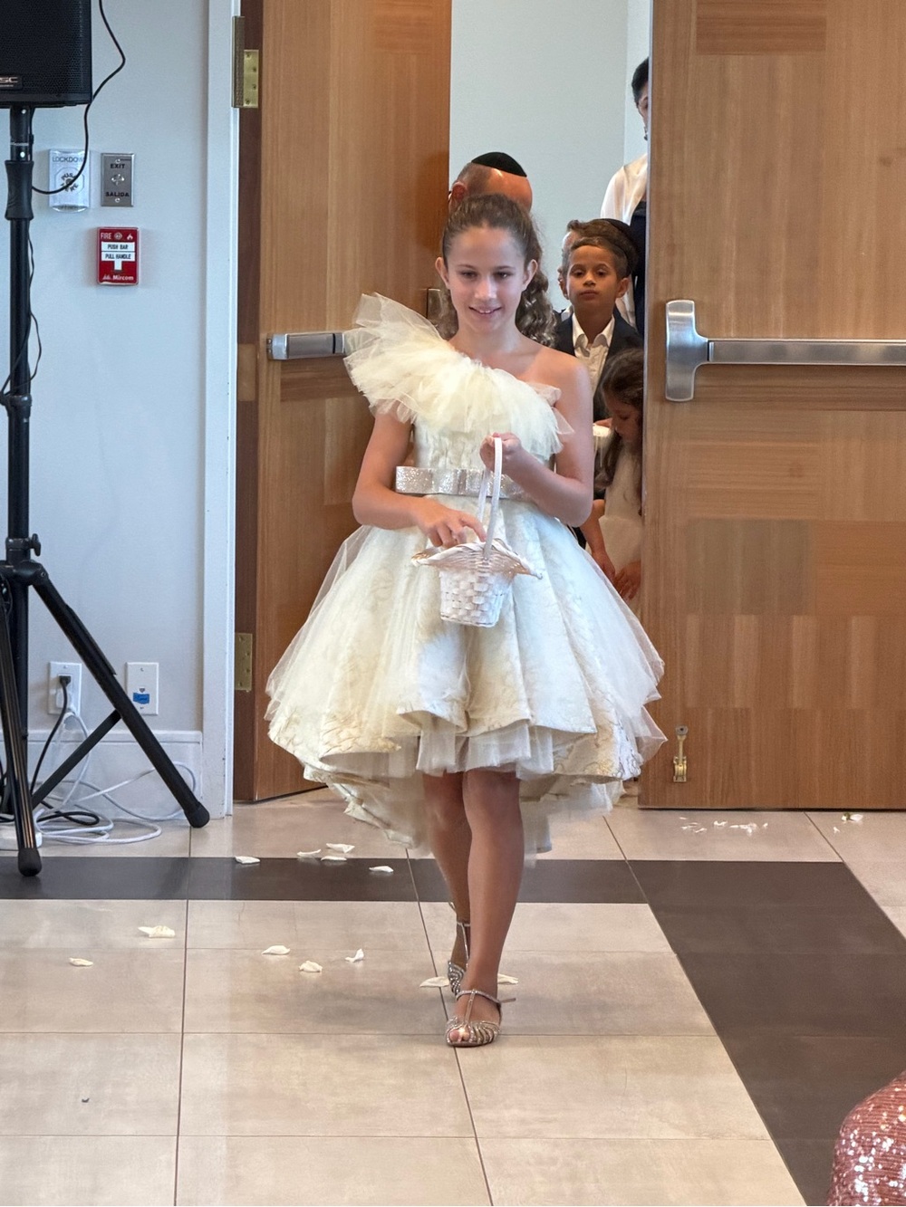 Tulleen One Shoulder Cream Kids Formal Dress